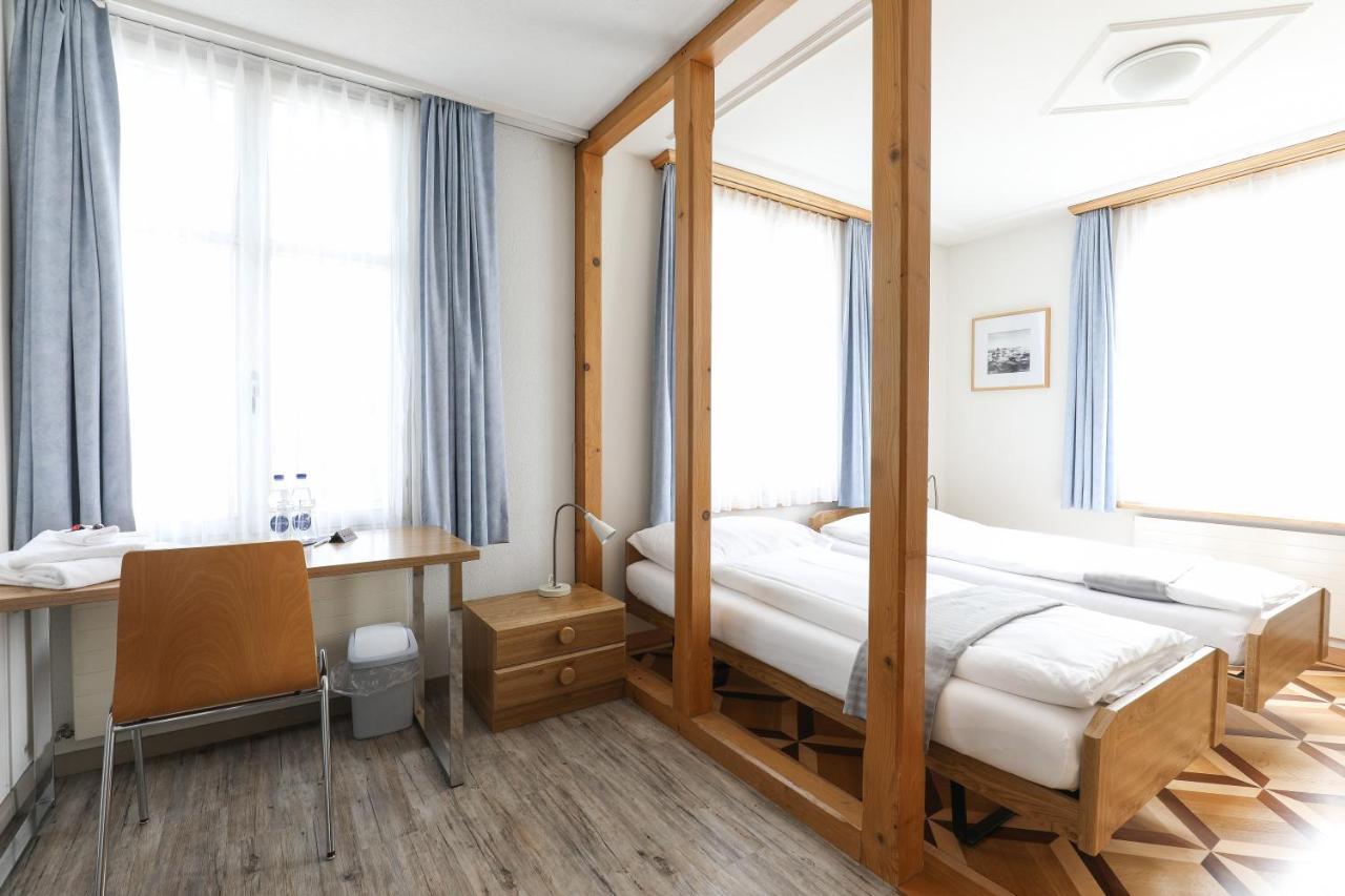 Hotel Loewen Niederuzwil Extérieur photo
